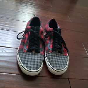 Men Red Black & Gray Vans size 11